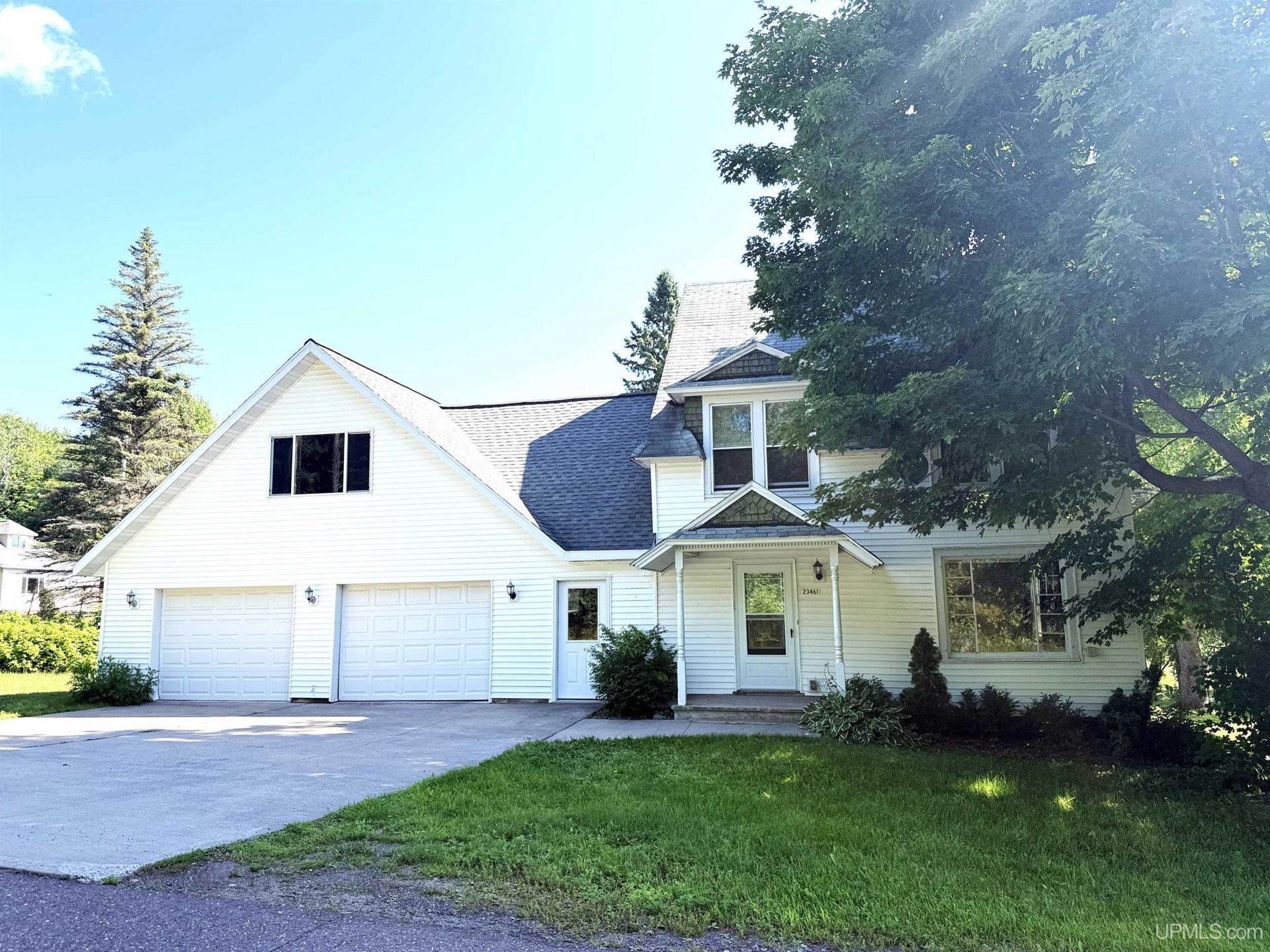 23461 Woodside Lane, Osceola Twp, MI 49930 Main Photo