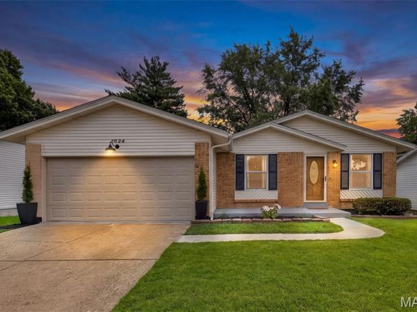 3024 Mediterranean Drive , Florissant, MO 63031