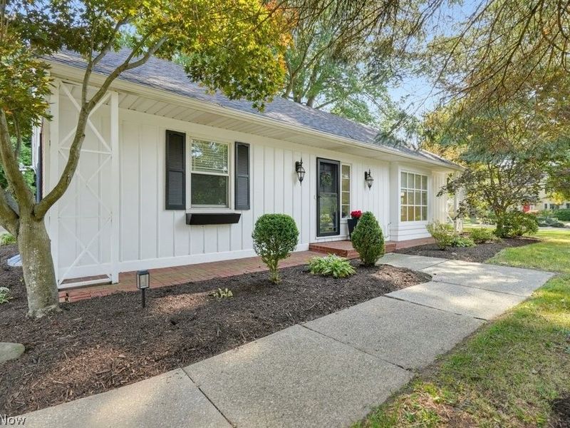 2468 Ridgewood Road, Akron, OH 44313 Photo 11