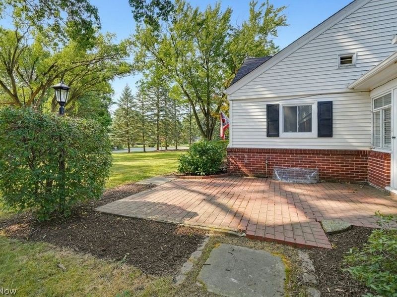 2468 Ridgewood Road, Akron, OH 44313 Photo 9