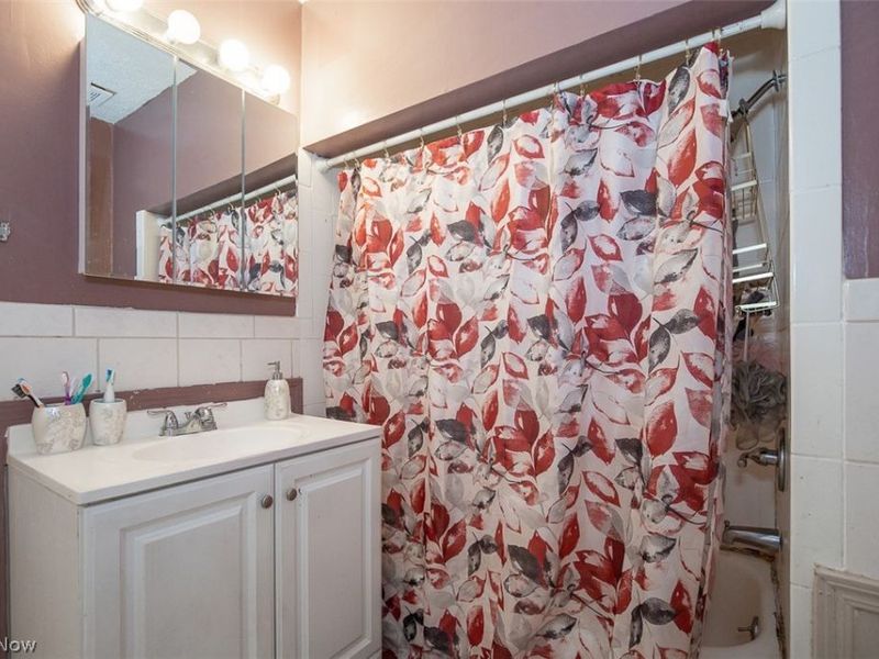970 Whitby Road , Cleveland Heights, OH 44112 Photo 21
