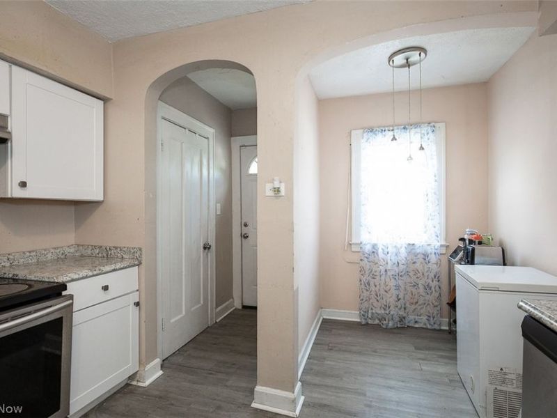 970 Whitby Road , Cleveland Heights, OH 44112 Photo 5