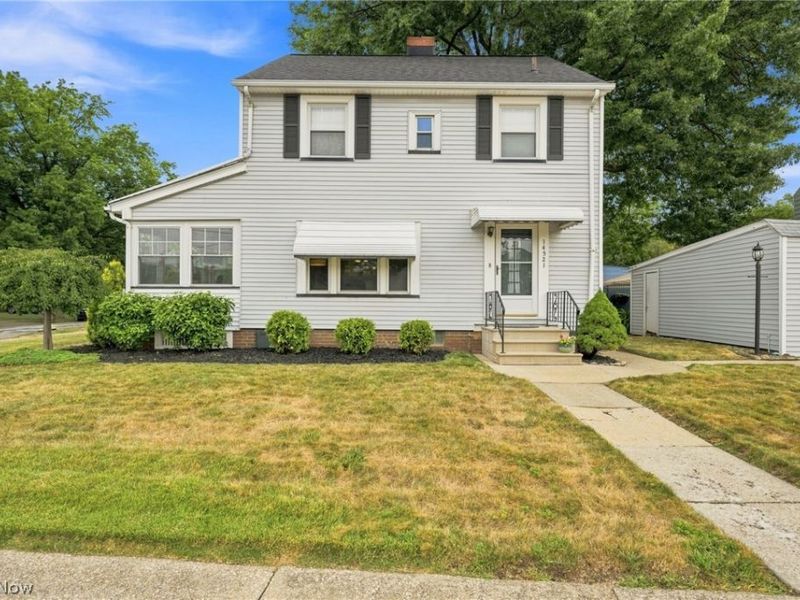 14521 Rainbow Avenue , Cleveland, OH 44111 Photo 2