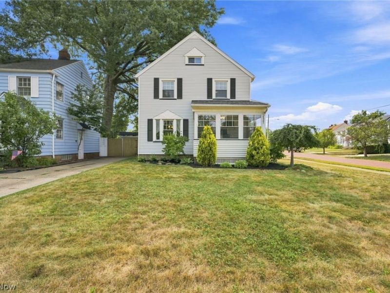 14521 Rainbow Avenue , Cleveland, OH 44111 Photo 3