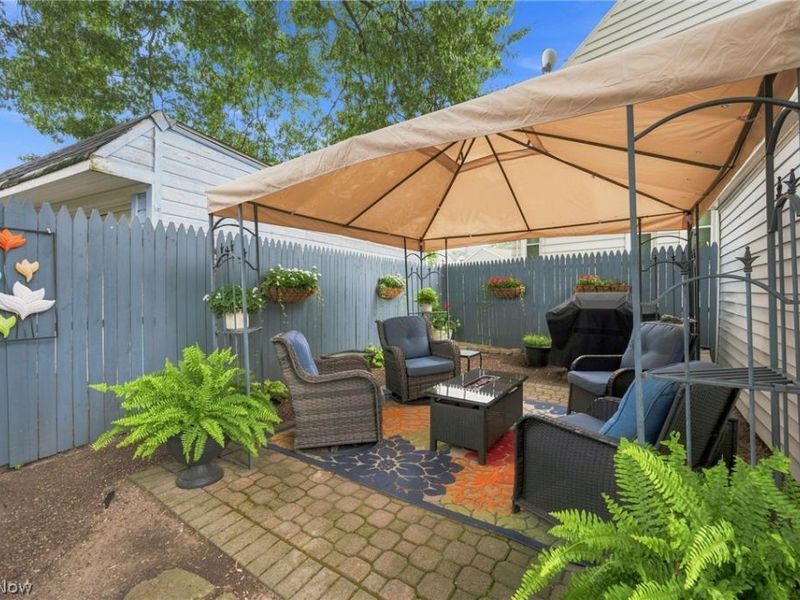 14521 Rainbow Avenue , Cleveland, OH 44111 Photo 35