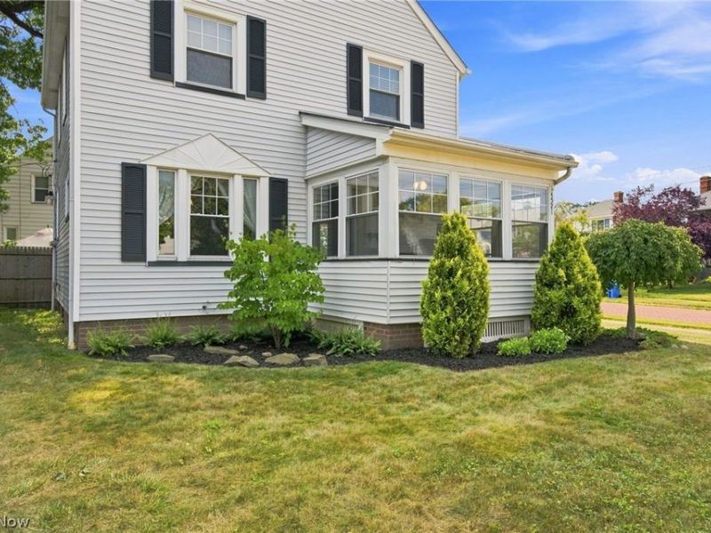 14521 Rainbow Avenue , Cleveland, OH 44111 Photo 4