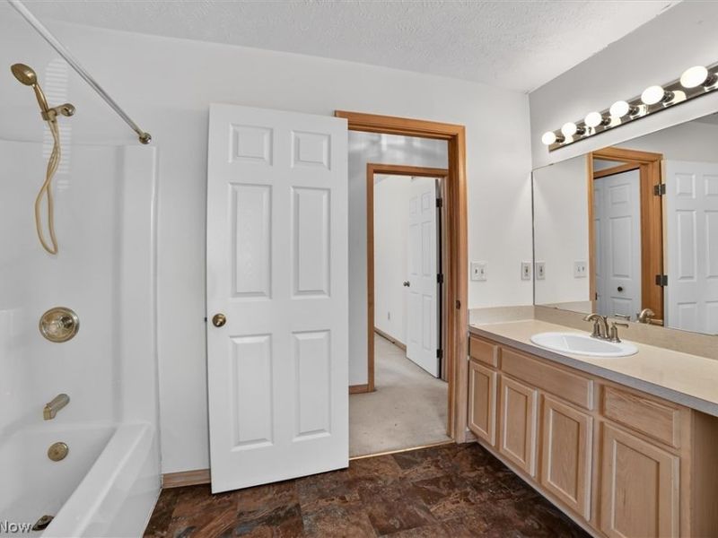 4253 Taylor Court , Brunswick, OH 44212 Photo 24