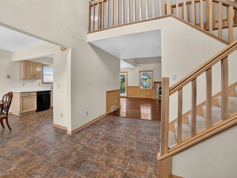 4253 Taylor Court , Brunswick, OH 44212 Photo 3