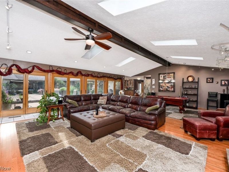 21327 Oak Bark Trail, Strongsville, OH 44149 Photo 13