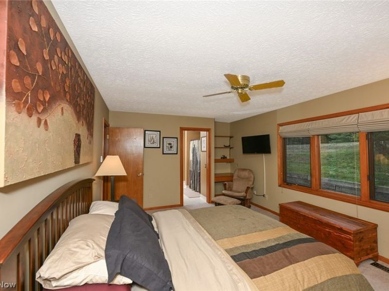 21327 Oak Bark Trail, Strongsville, OH 44149 Photo 19