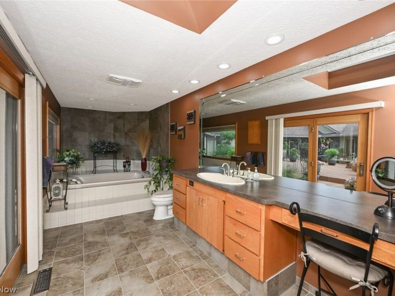 21327 Oak Bark Trail, Strongsville, OH 44149 Photo 24
