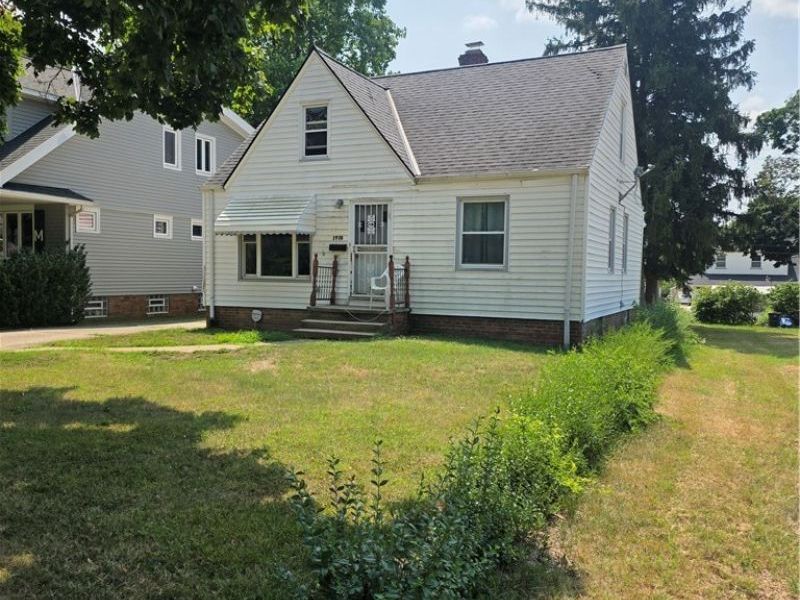 1715 Merl Avenue, Cleveland, OH 44109 Photo 3