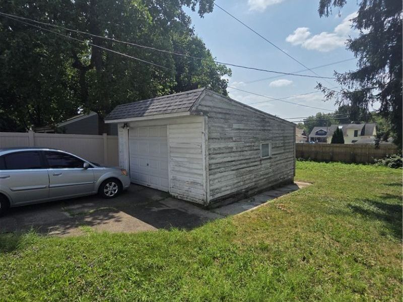 1715 Merl Avenue, Cleveland, OH 44109 Photo 6