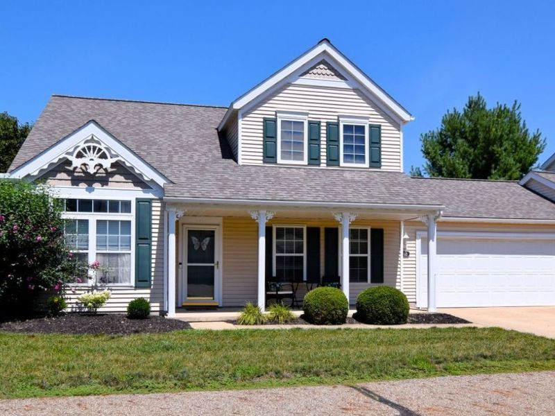 263 Teal Circle, Akron, OH 44319 Photo 2