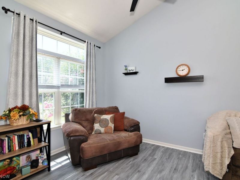 263 Teal Circle, Akron, OH 44319 Photo 7