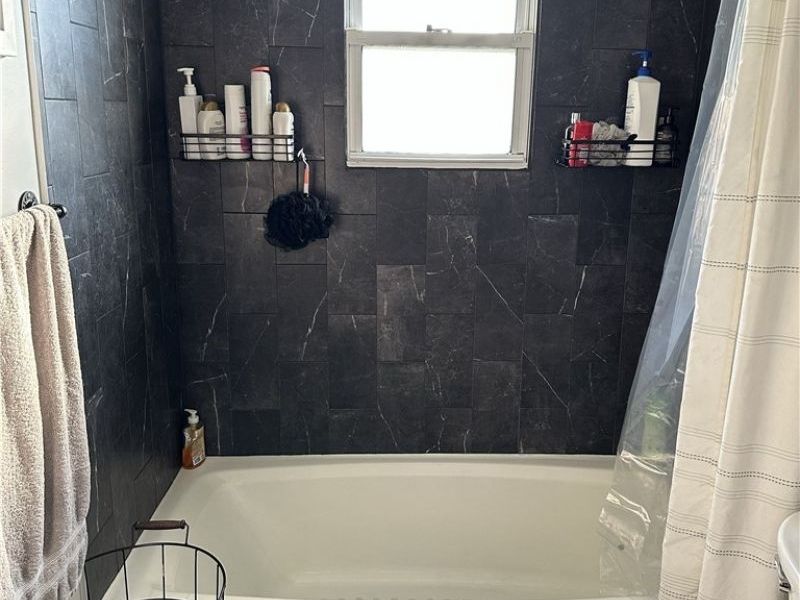 6764 N Main Street, North Kingsville, OH 44068 Photo 9