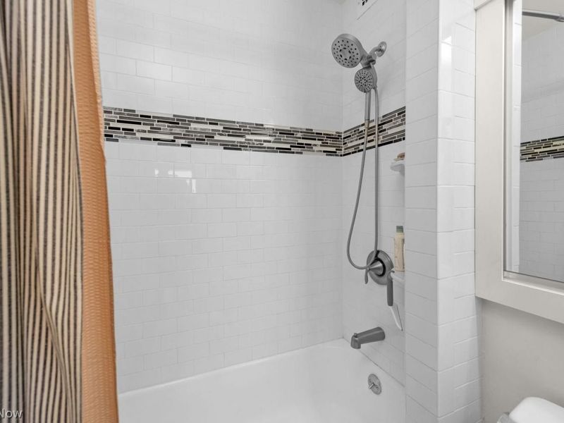 12700 Lake Avenue, Unit 3004, Lakewood, OH 44107 Photo 24