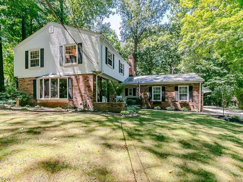 2306 River Road, Willoughby Hills, OH 44094 Photo 2