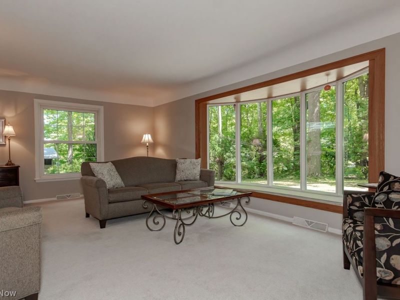 2306 River Road, Willoughby Hills, OH 44094 Photo 3