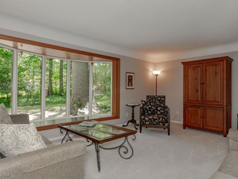 2306 River Road, Willoughby Hills, OH 44094 Photo 4