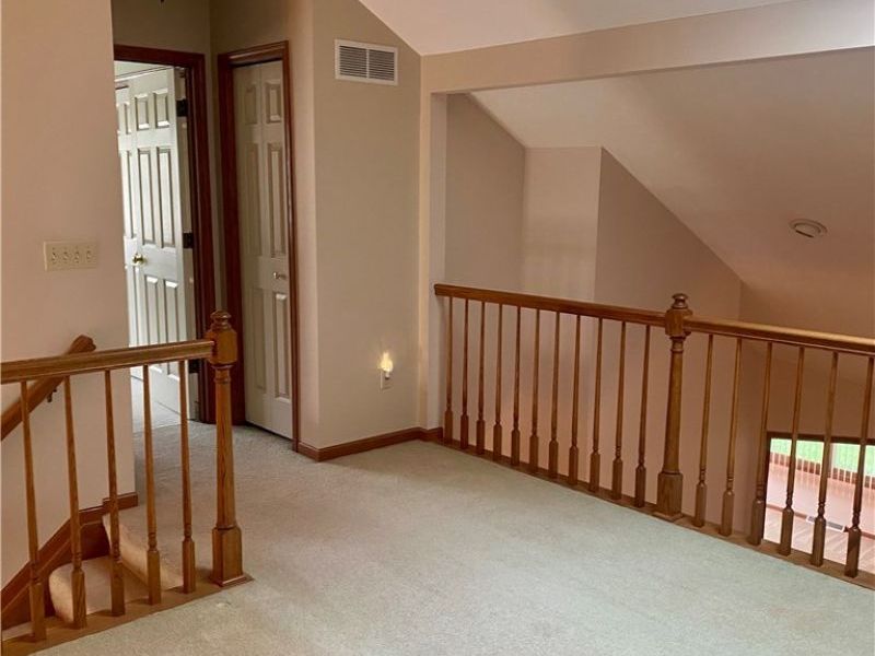 104 Waters Edge Drive, Elyria, OH 44035 Photo 16