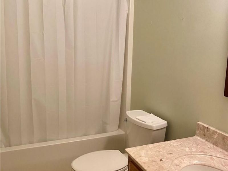 104 Waters Edge Drive, Elyria, OH 44035 Photo 18