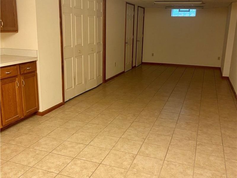 104 Waters Edge Drive, Elyria, OH 44035 Photo 19
