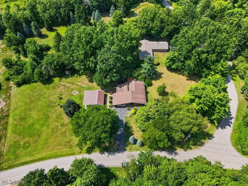11190 W Walnut Ridge Road, Chesterland, OH 44026 Photo 3