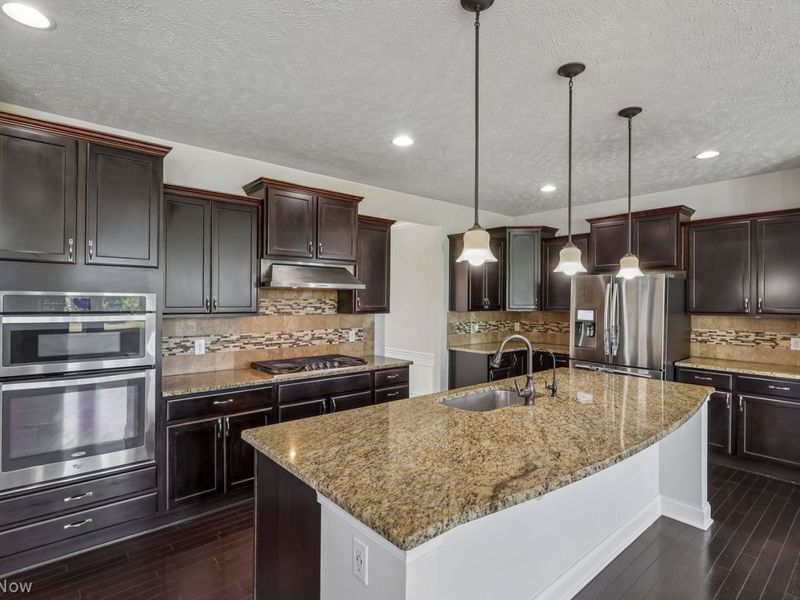 18188 Clare Court, Strongsville, OH 44149 Photo 11