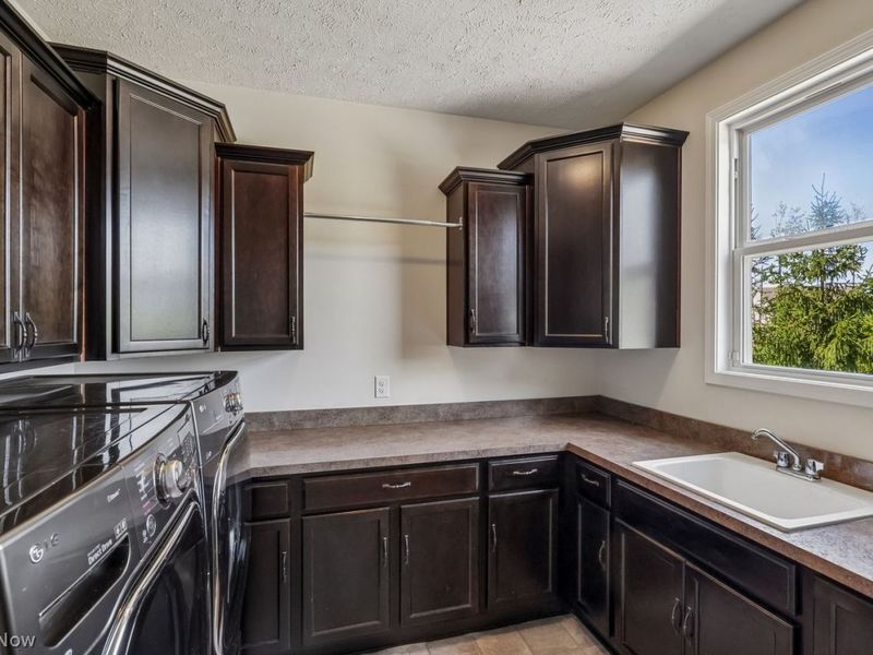 18188 Clare Court, Strongsville, OH 44149 Photo 17
