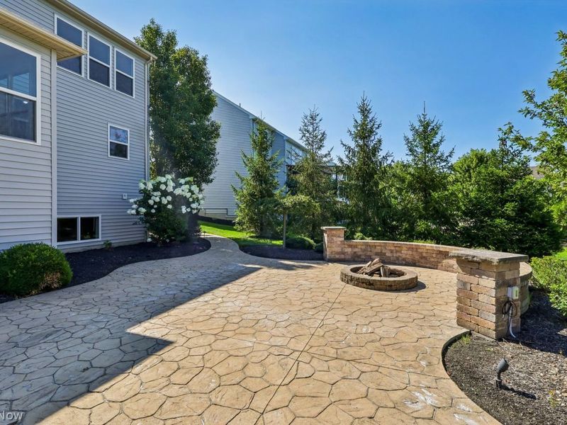 18188 Clare Court, Strongsville, OH 44149 Photo 39