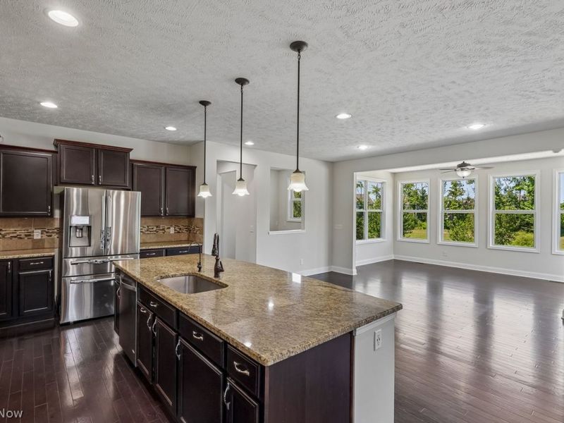 18188 Clare Court, Strongsville, OH 44149 Photo 9