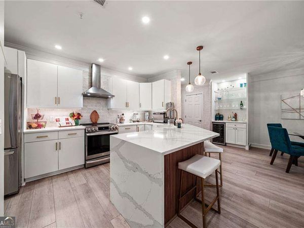 3334 Peachtree Road NE, Unit 314, Atlanta, GA 30326