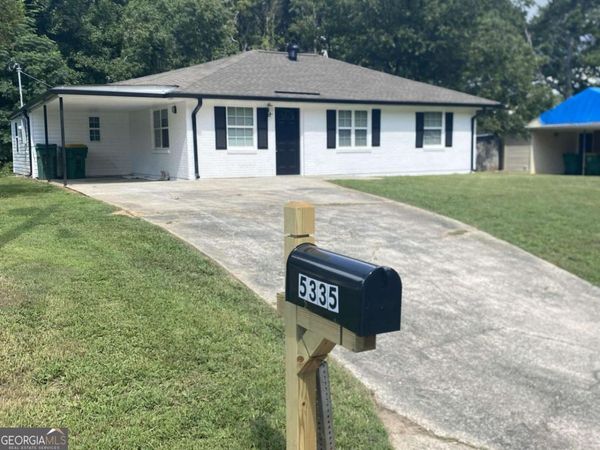 5335 Lee Cir, Forest Park, GA 30297