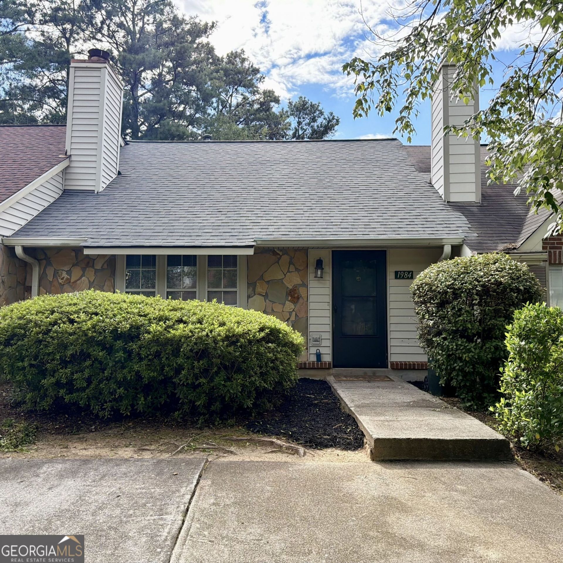 1984 Cheatham Woods Drive Sw, Marietta, GA 30008 Main Photo