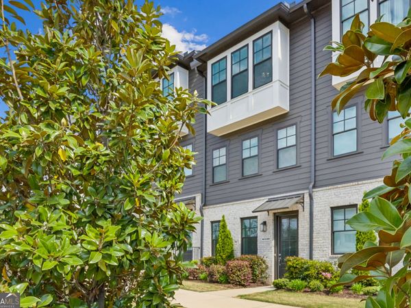 6540 Beacon Drive, Sandy Springs, GA 30328
