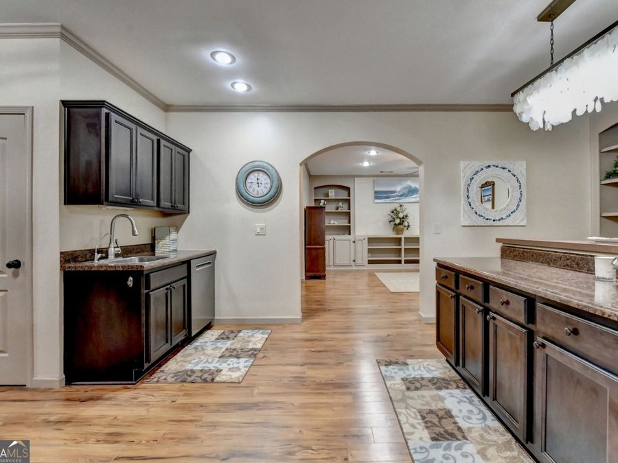 Property Image 64