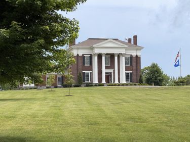 4400-4434 Paris Pike, Lexington, KY 40511
