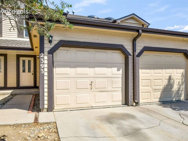 2393 Lexington Village Lane, Colorado Springs, CO 80916
