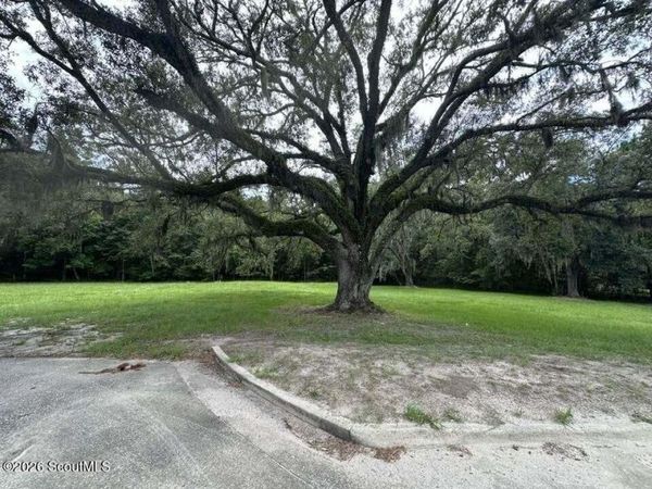 6461 New Jesup Highway , Brunswick, GA 31523