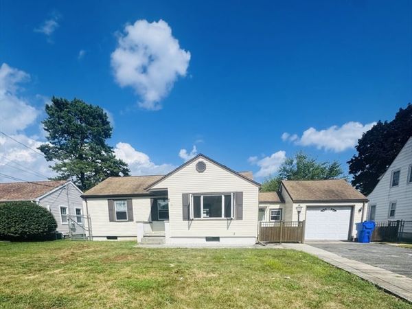 47 Redden Rd, Springfield, MA 01119
