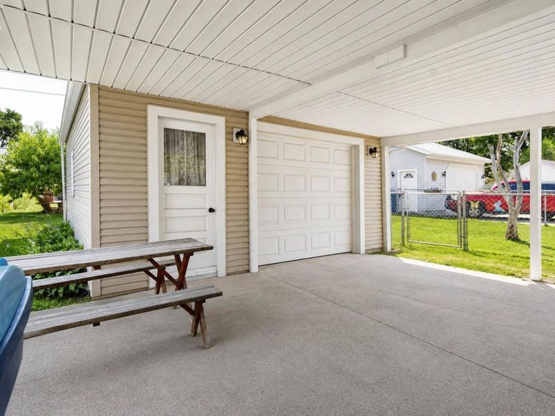 431 Saint Joseph Street, Fremont, OH 43420 Photo 17