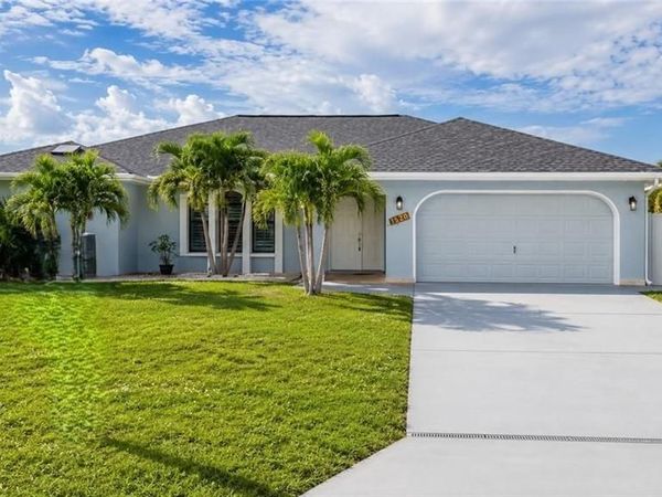 1520 SE 20th CT , CAPE CORAL, FL 33990
