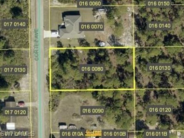 1704 Cortez AVE , LEHIGH ACRES, FL 33972