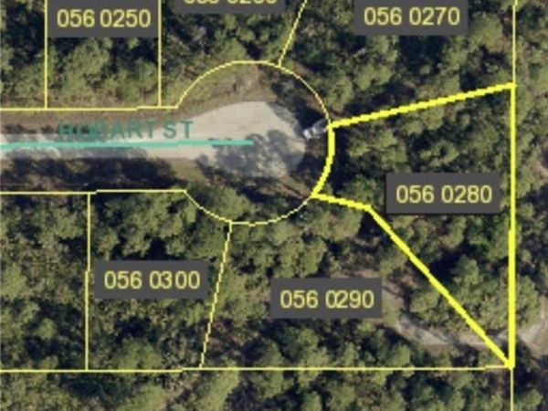 1050 Hobart ST , LEHIGH ACRES, FL 33974
