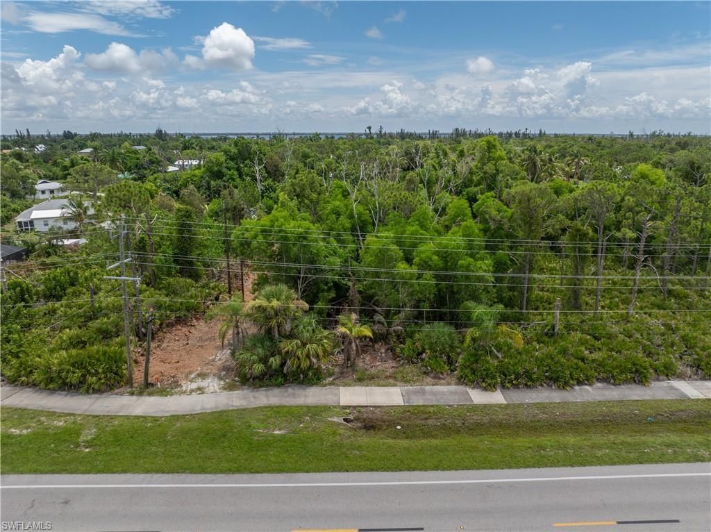 5750 Stringfellow Rd , Other, FL 33956 Photo