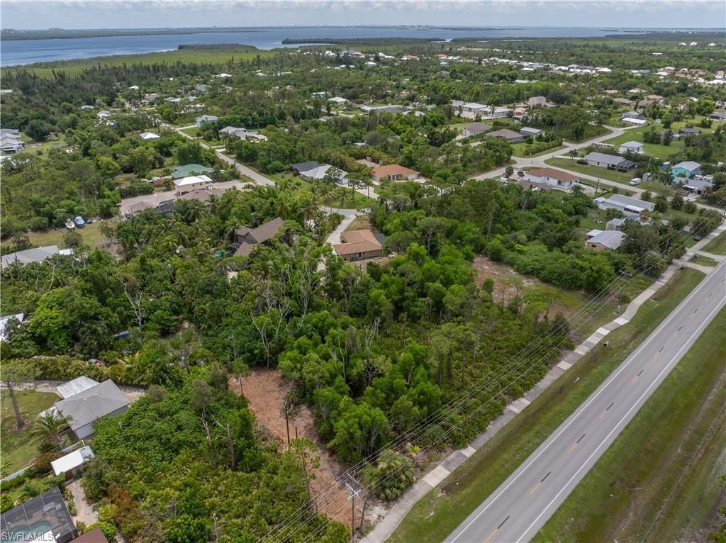 5750 Stringfellow Rd , Other, FL 33956 Photo