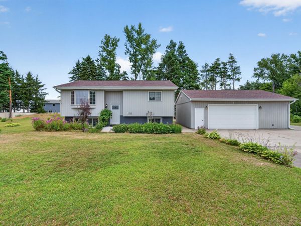 1969 Birch Street , Lino Lakes, MN 55038