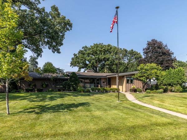 1000 Mound Spring Terrace, Bloomington, MN 55420