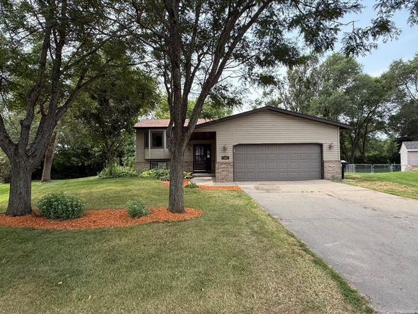 107 Chestnut Circle, Big Lake, MN 55309